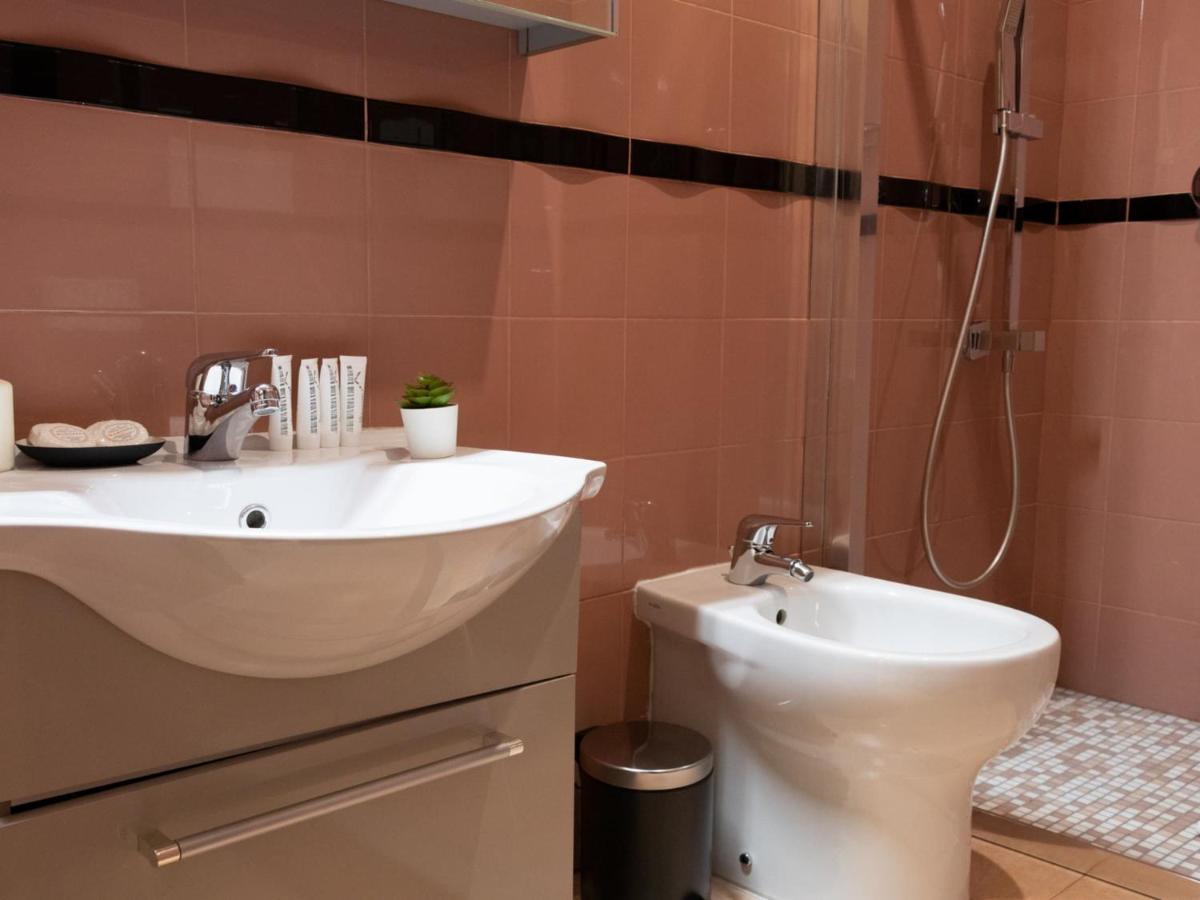 The Best Rent - Spacious Apartment Near Roma Termini Station Zewnętrze zdjęcie